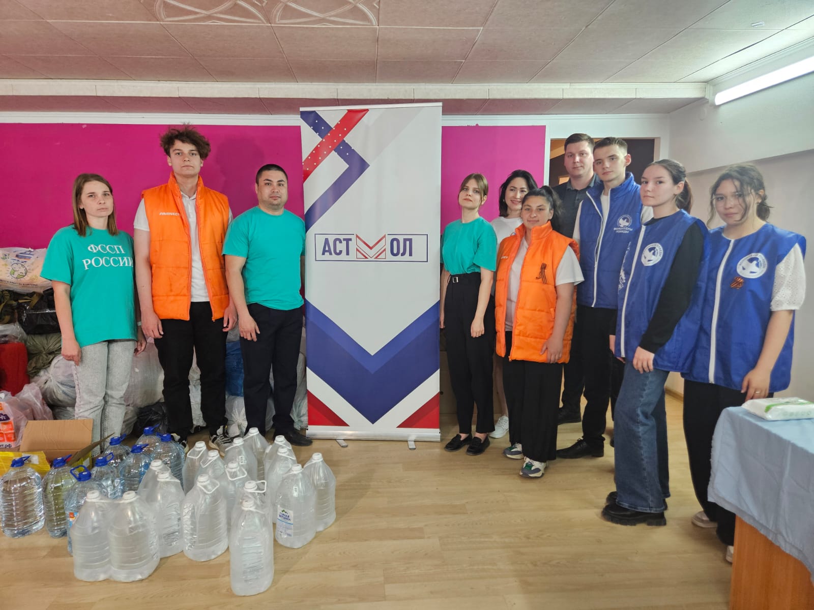 Астраханцы приносят питьевую воду для жителей Оренбургской области